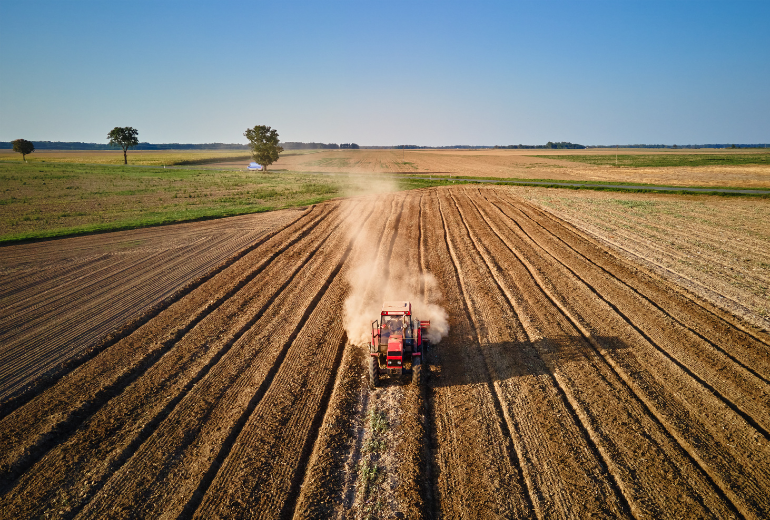 Preparo de solo para o agronegócio com produtividade e eficiência